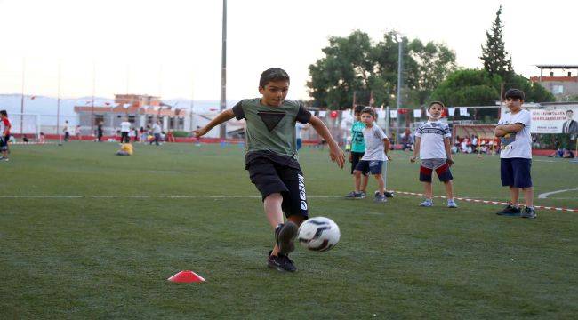 Bayraklı'da 30 Ağustos coşkusu