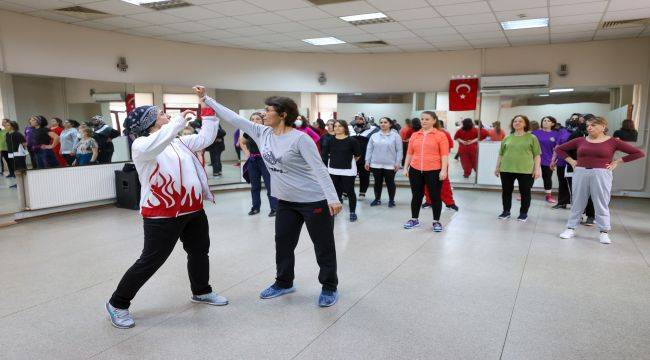 Bucalı Kadınlar Savunma Sanatı Öğreniyor