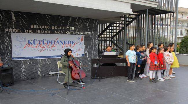 Efes Selçuk'ta "Kütüphanede Etkinlik Var"