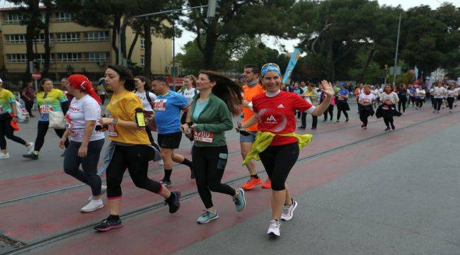 Maraton İzmir'den 4 milyon TL'lik katkı