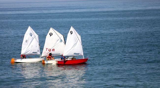 Geleceğin Yelken Sporcu Kızları Narlıdere'de Yetişecek