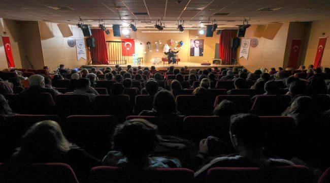 Buca Belediyesi sanat etkinliğine yoğun ilgi