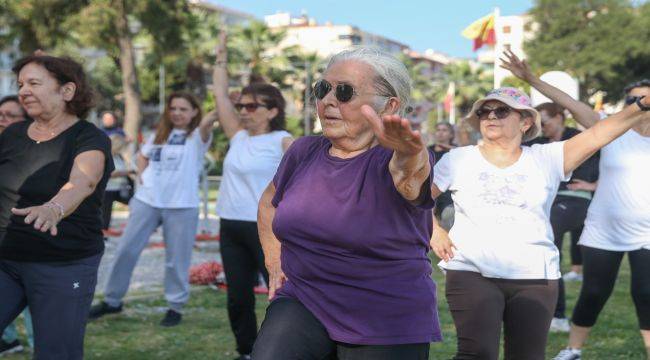 Konaklılar güne açık havada sporla başladı