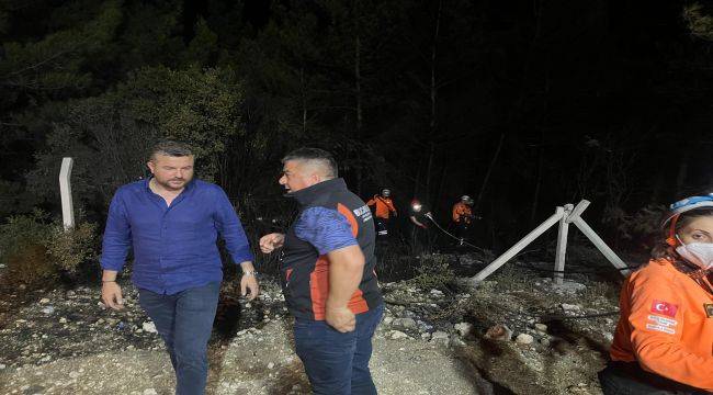  Buca Belediyesi ekiplerinin yoğun yangın mesaisi