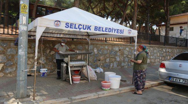 Efes Selçuk'ta Salça Zamanı 